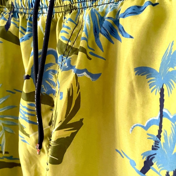 Carribean Joe..swim trunks Size Med - Picture 3 of 3